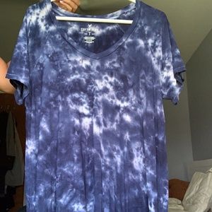 Soft and Sexy American Eagle v-neck tie dye tee